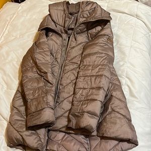Bernardo medium coat